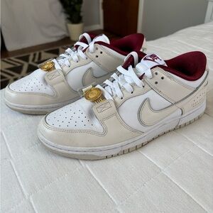 Nike Woman’s Dunk Low SE Sisterhood